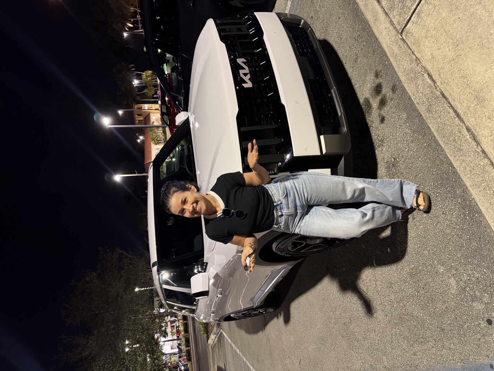 Doral Kia customer with their new car